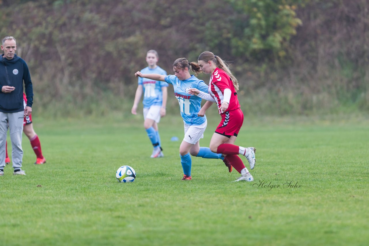 Bild 187 - wBJ TuS Tensfeld - SV Fortuna St. Juergen